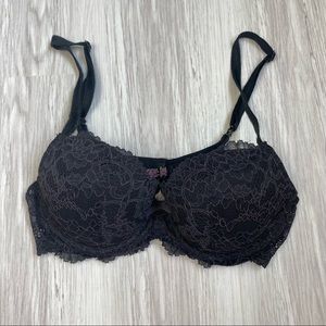 Victoria’s Secret dream angels lined Demi bra black lace 32C